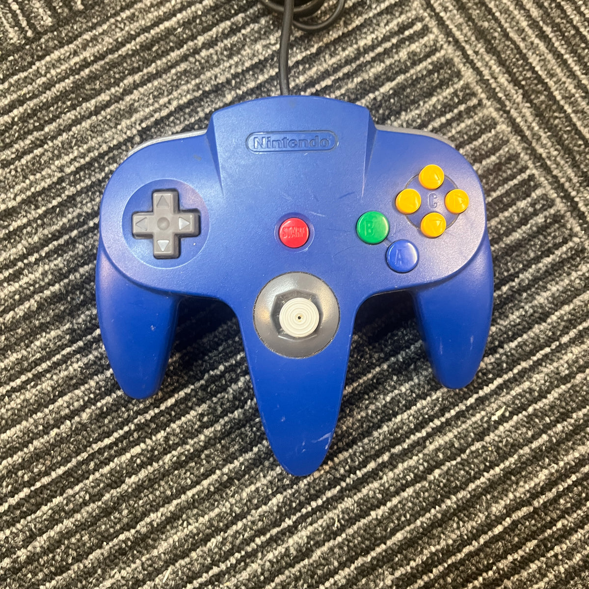 Blue nintendo 64 clearance controller