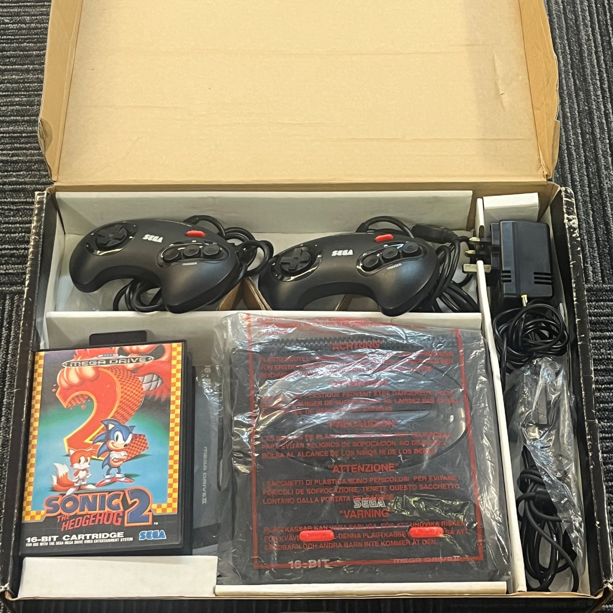 Sega Mega Drive II Console & Games bundle (Model 2) – retro game store uk -  8BitBeyond.com