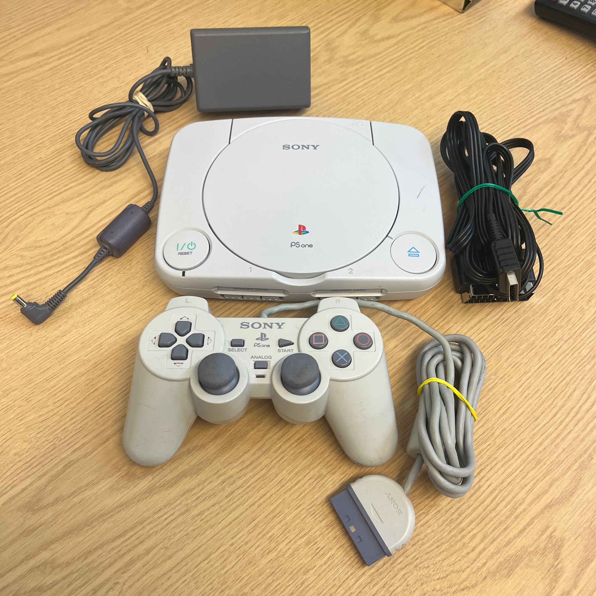 Sony PlayStation 1 PS1 Slim PSone Console buy Cords, 2 Controllers resident evil 3.