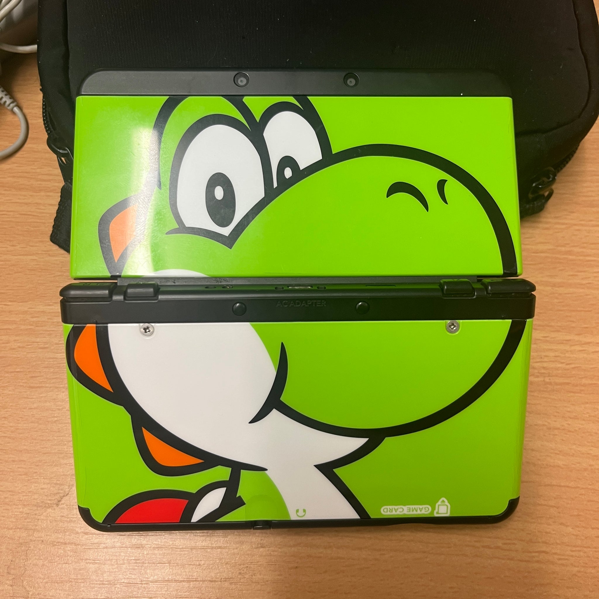 Rare Yoshi 3DS selling faceplates RESERVED