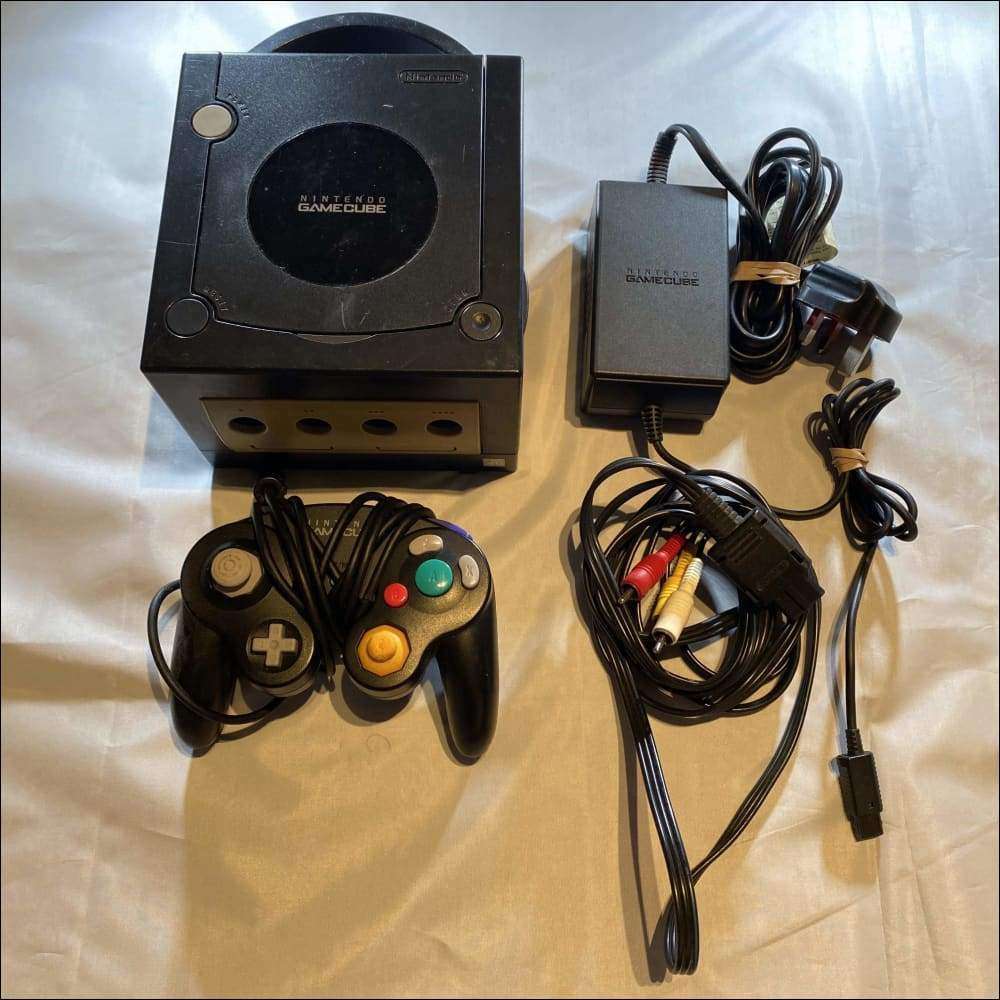 Nintendo GameCube in retailer Black Bundle